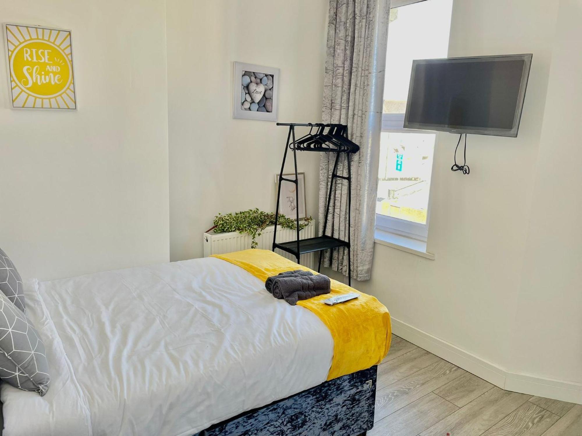 Cheerful 1 Bed Apartment Cardiff City Centre - Penarth Rd Buitenkant foto