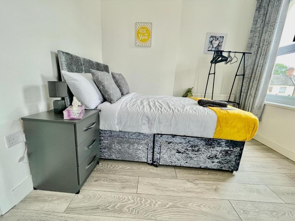 Cheerful 1 Bed Apartment Cardiff City Centre - Penarth Rd Kamer foto